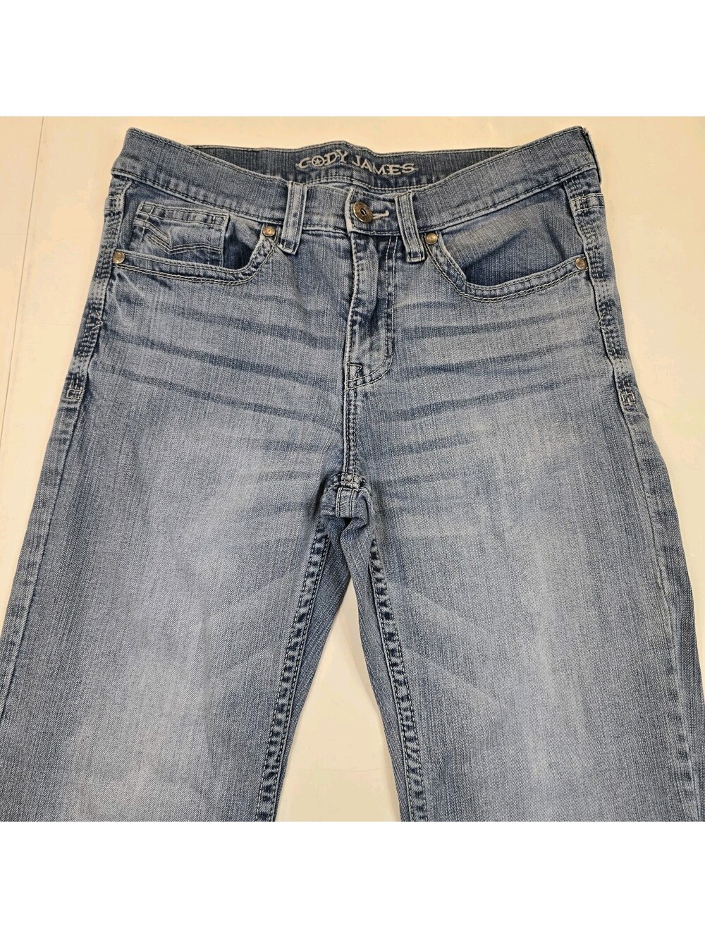 Cody James Jeans 32 x 32 Blue Denim Boot Medium Wash Cowboy Rodeo Workwear